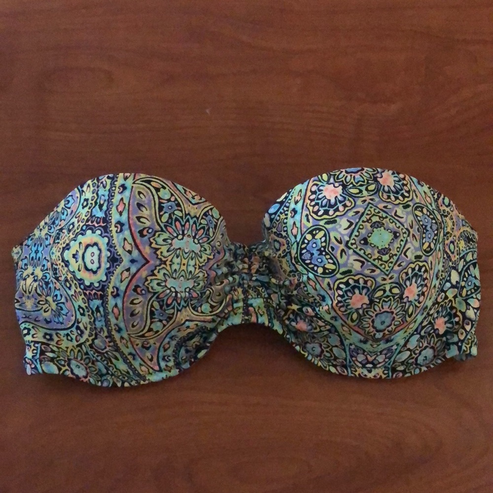 Victoria’s Secret strapless swim top